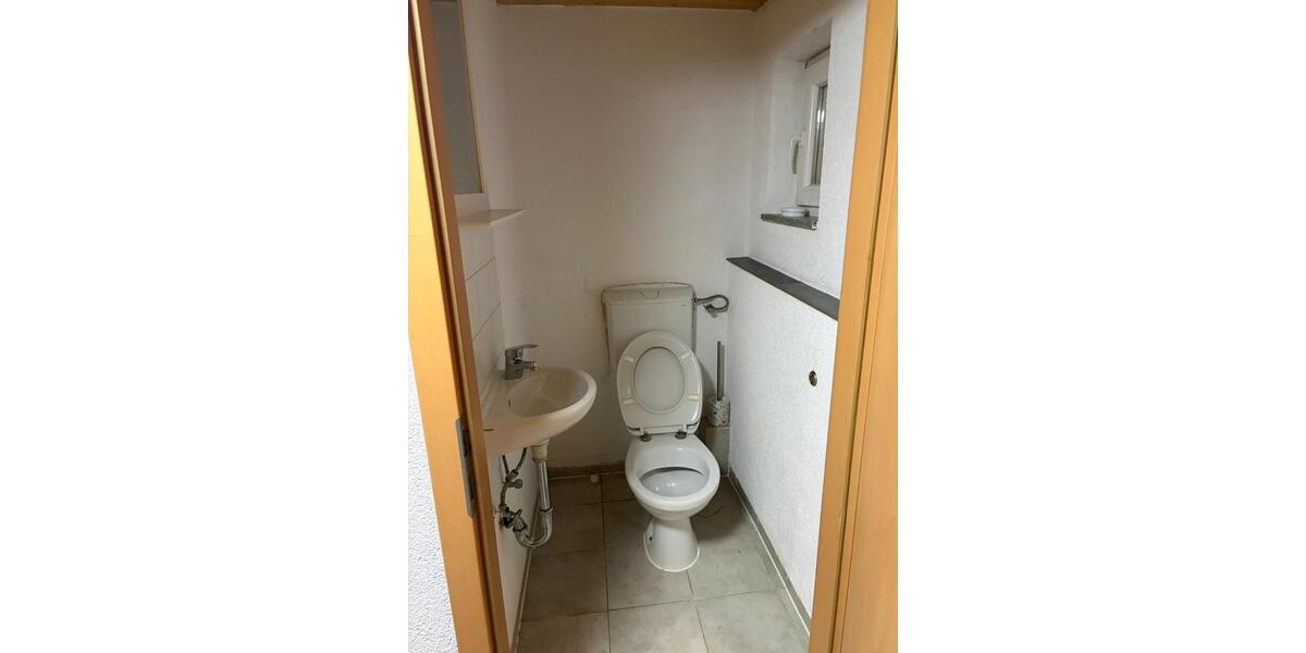 Einfamilienhaus Markgröningen - 5 Zimmer, 105 m&sup2;, 1.150&euro; | Angebot:25403160