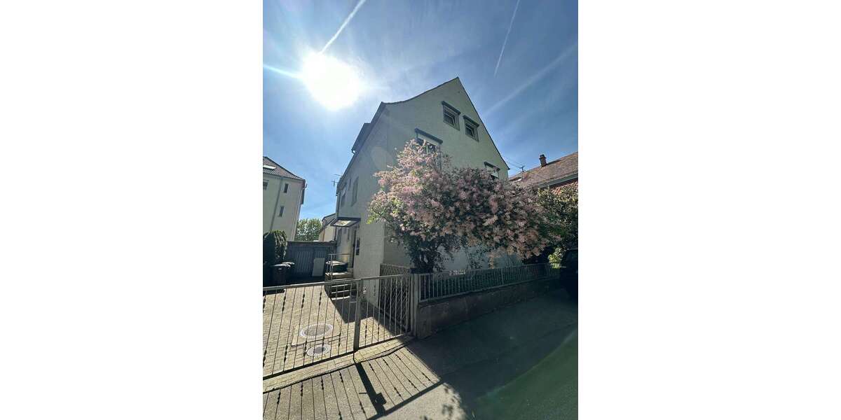Einfamilienhaus Ludwigsburg Pflugfelden - 9 Zimmer, 190 m&sup2;, 649.000&euro; | Angebot:27679376