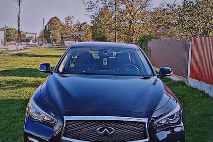 INFINITI Q50