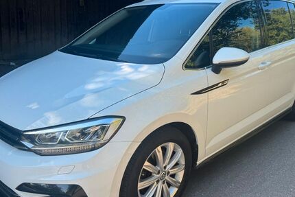 VW Touran 310.000 km 9.490 &euro; Öhringen 74613