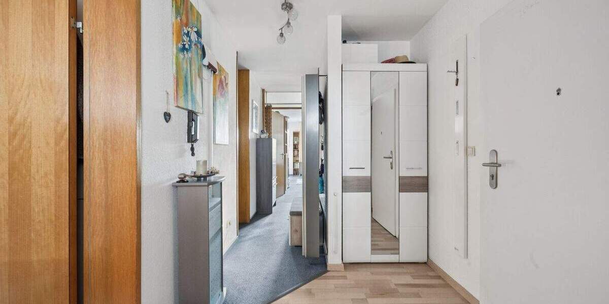 Etagenwohnung Ludwigsburg Eglosheim - 2 Zimmer, 64 m&sup2;, 219.000&euro; | Angebot:23979932