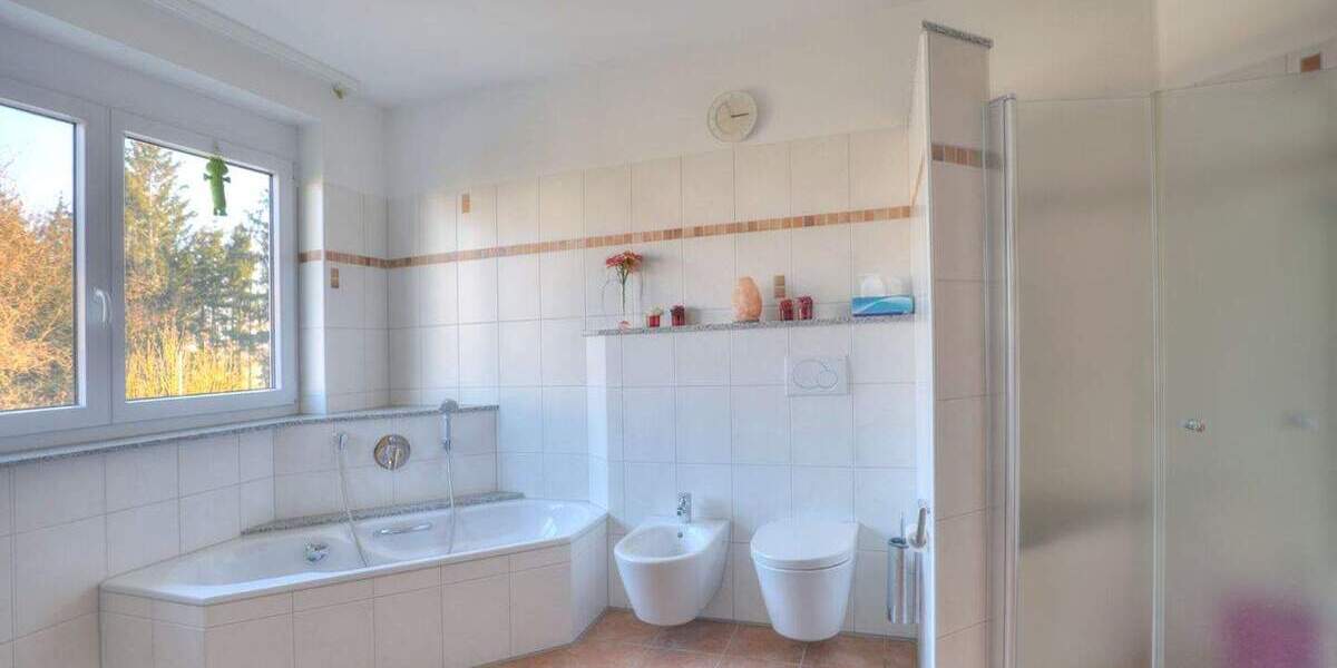 Einfamilienhaus Heilbronn / Kirchhausen Kirchhausen - 7 Zimmer, 333 m&sup2;, 1.380.000&euro; | Angebot:25731894