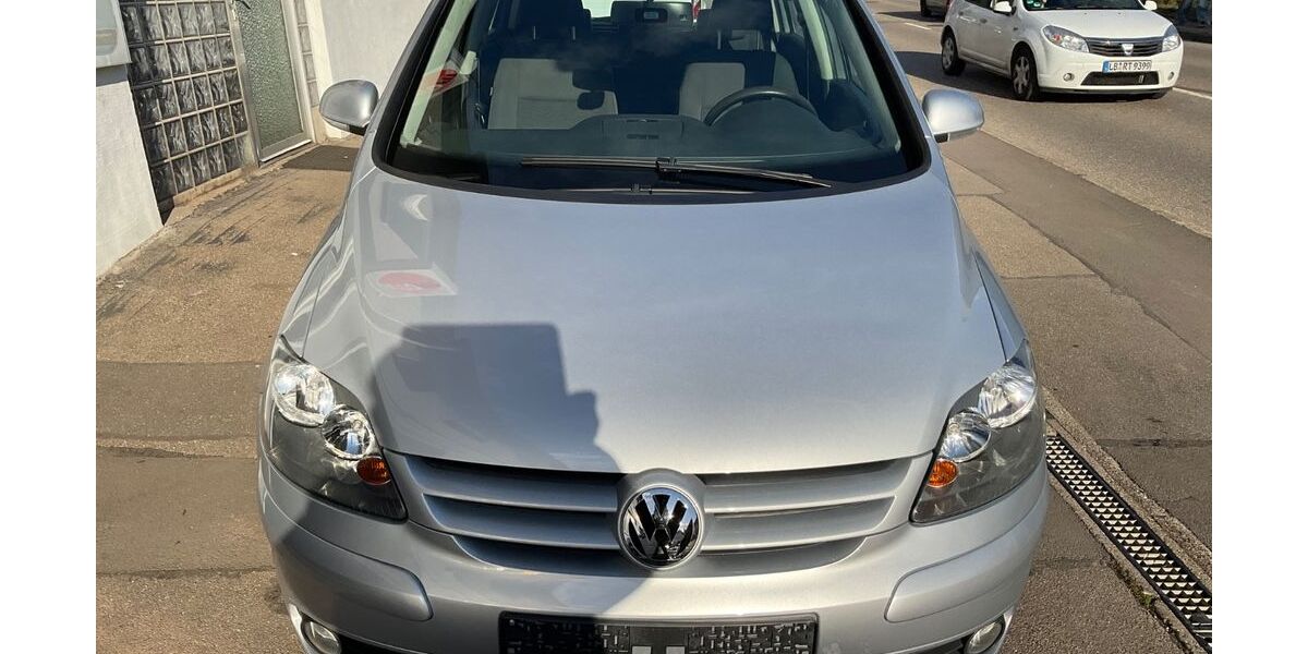 VW Golf 125.414 km 5.950 &euro; Möglingen 71696