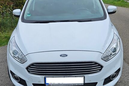 Ford S-Max 107.000 km 15.800 € Vaihingen enz 71665