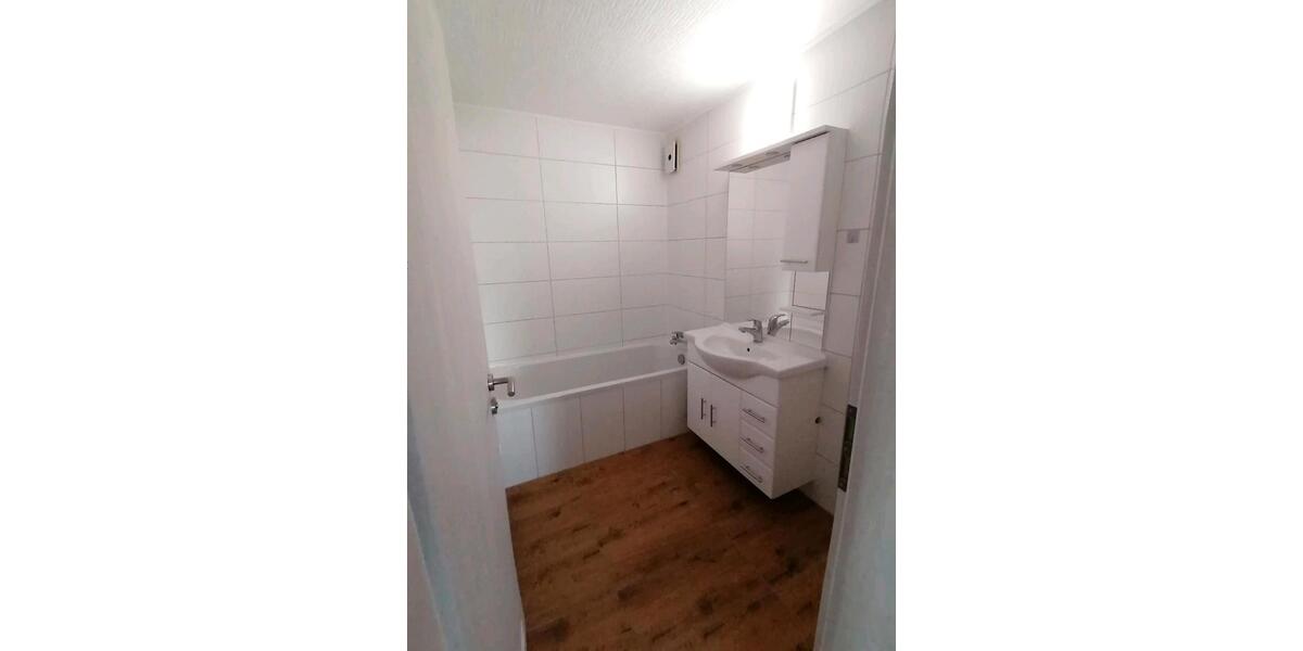 Etagenwohnung Heilbronn Horkheim - 3 Zimmer, 83 m&sup2;, 290.000&euro; | Angebot:26874993