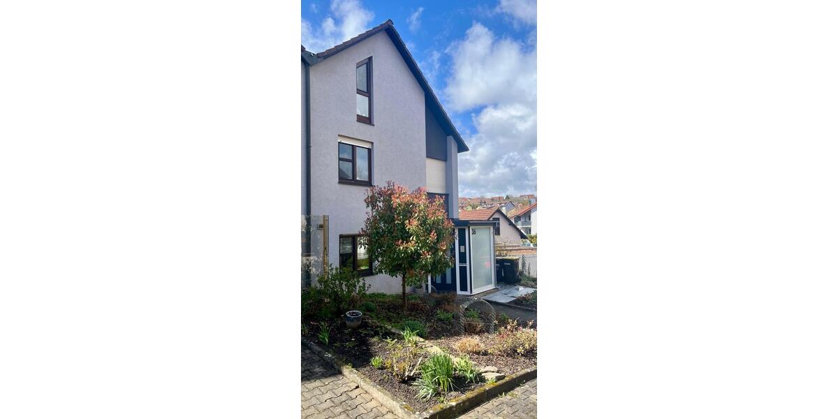 Reihenhaus Möckmühl - 6 Zimmer, 130 m&sup2;, 459.000&euro; | Angebot:25930643