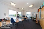 Repräsentative GewerbeImmobilie mit Büro, Ausstellung & Halle – flexibel nutzbar in Langenbrettach