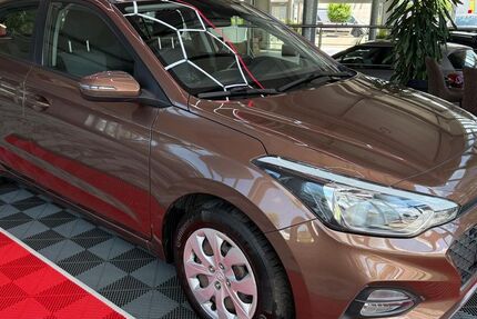 Hyundai i20 103.498 km 9.785 &euro; Bretzfeld-Schwabbach 74626