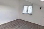 Dachgeschoßwohnung Oedheim - 4 Zimmer, 105 m&sup2;, 1.450&euro; | Angebot:26581385