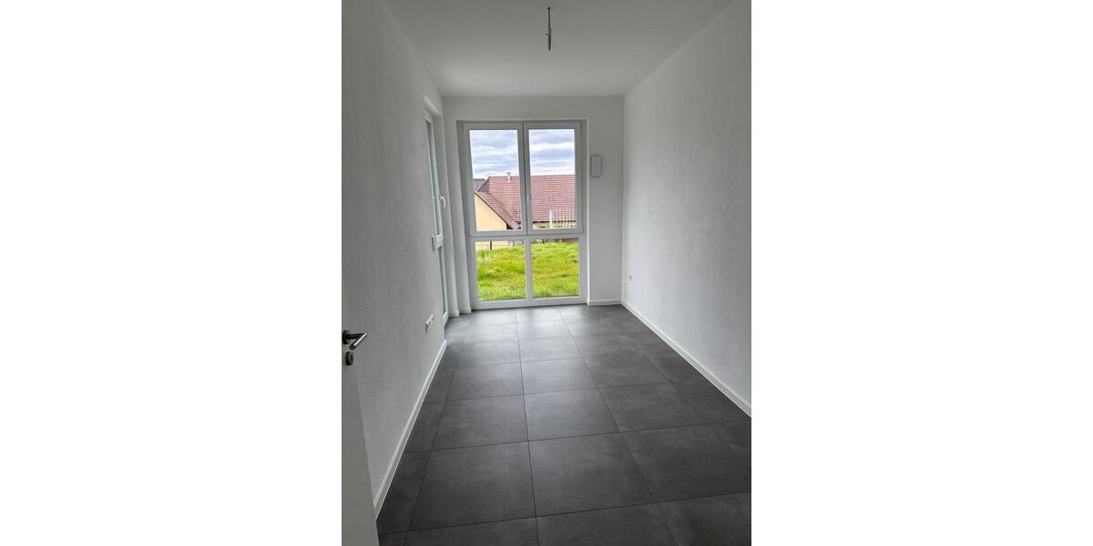 3-Zi.Whg. mit Terrasse & großem Garten, EBK – zentral in Eppingen 3 zimmer