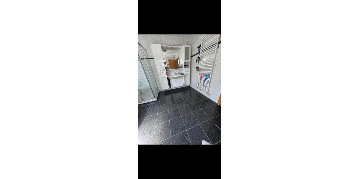 Doppelhaushälfte Neckarsulm - 7 Zimmer, 176 m&sup2;, 2.200&euro; | Angebot:26511364