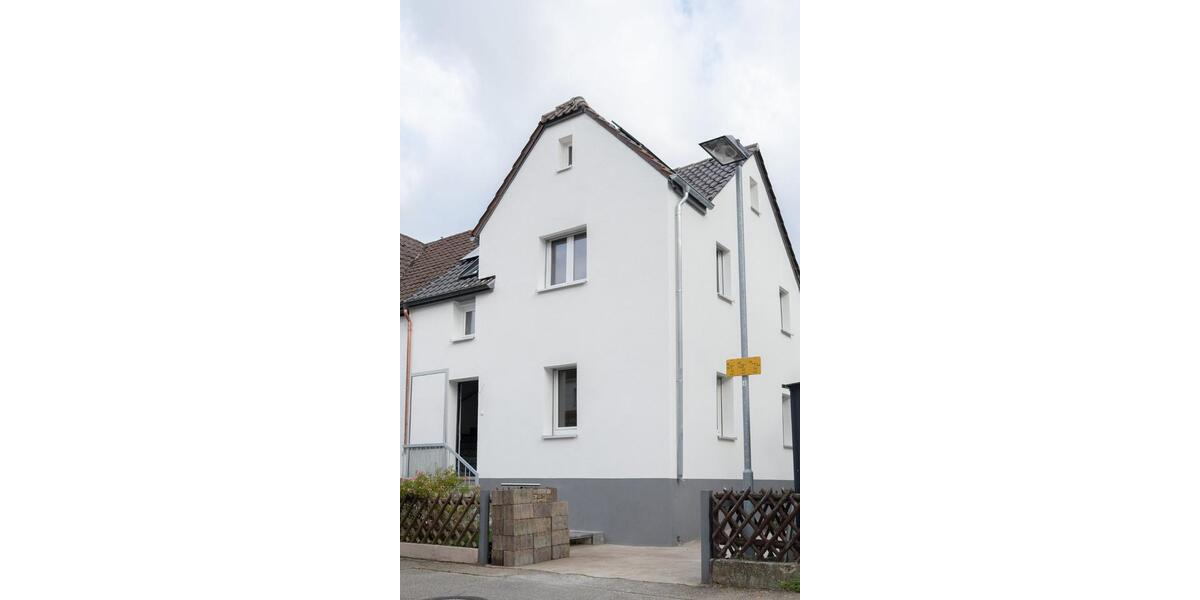 HN-Sontheim, schöne, charmante und kernsanierte Doppelhaushälfte 6 zimmer