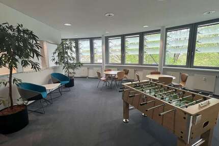 Büro in Frankfurt 2.870 € 287 m²