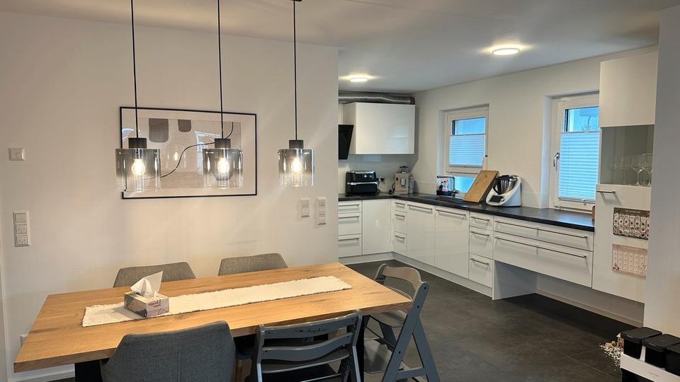 Moderne 4-Zi. Wohnung mit Terrasse & Garten - sofort bezugsfrei 4 zimmer