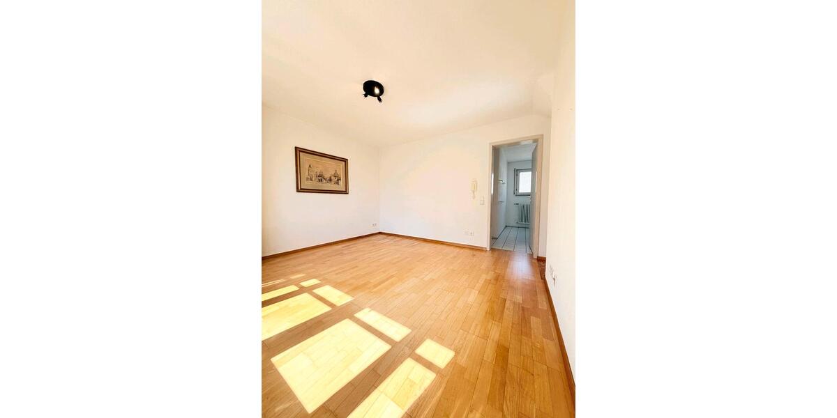Etagenwohnung Kirchheim am Neckar - 4 Zimmer, 76 m&sup2;, 990&euro; | Angebot:26341195