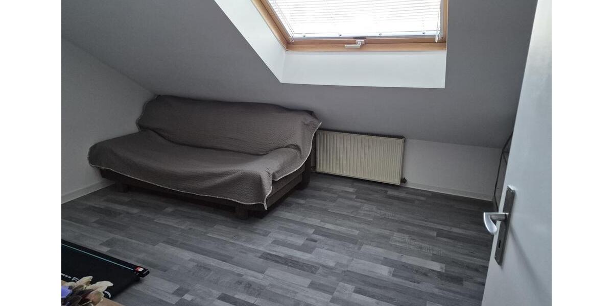 Dachgeschoßwohnung Bad Rappenau - 2.5 Zimmer, 60 m&sup2;, 750&euro; | Angebot:26335042