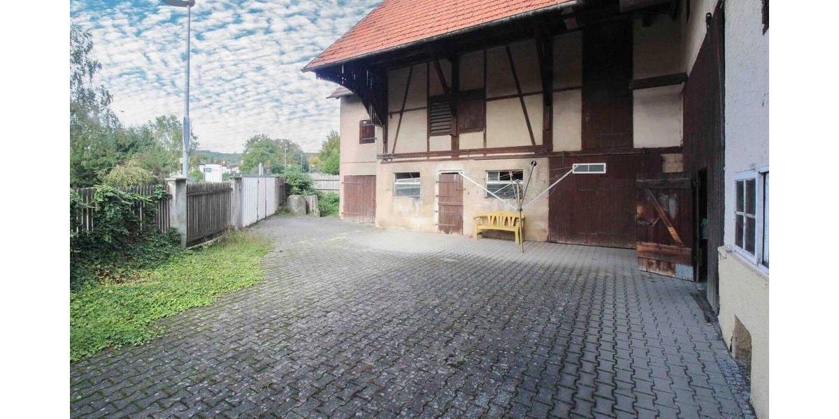 Einfamilienhaus Güglingen - 6 Zimmer, 149 m&sup2;, 299.000&euro; | Angebot:26703674