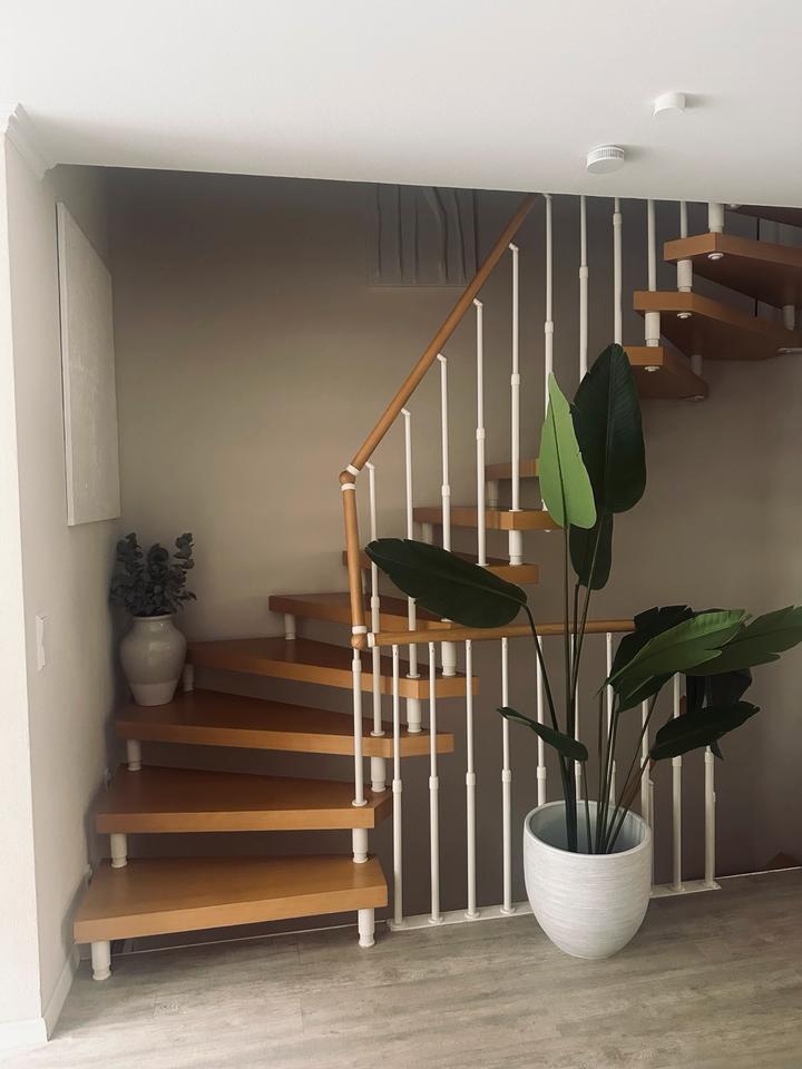 Modernes gut ausgestattetes 140 qm großes Rheihenmiittelhaus zimmer