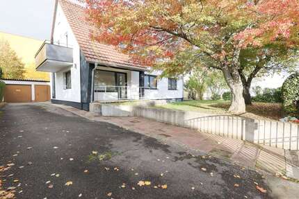 Haus zum Kaufen in Heilbronn Böckingen 599.000 € 142.76 m² 5 zimmer