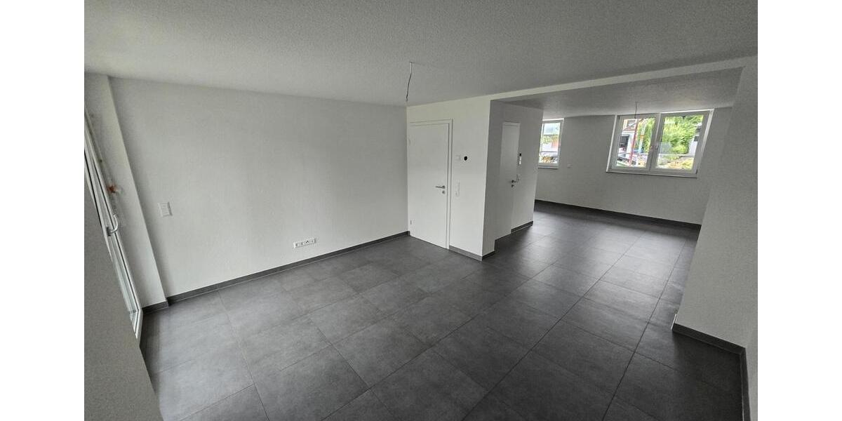 Etagenwohnung Gemmingen - 2.5 Zimmer, 64 m&sup2;, 825&euro; | Angebot:26254971