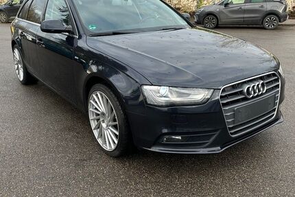 Audi A4 200.000 km 9.300 € Möglingen/Ludwigsburg 71696