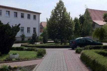 3-Raum Wohnung barrierefrei im EG neu saniert