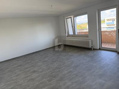 WEITBLICK & BALKON IN RUHIGER LAGE - Etagenwohnung Möglingen | Angebot:27357595