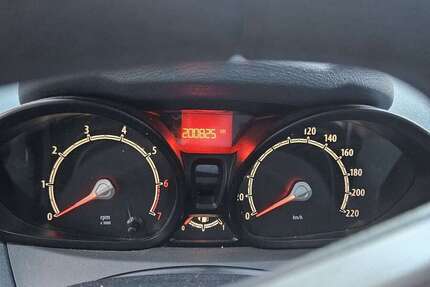 Ford Fiesta 200.000 km 3.200 &euro; Gemmingen 75050