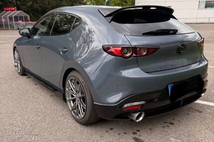 Mazda 3 58.000 km 21.900 &euro; Bietigheim 74321