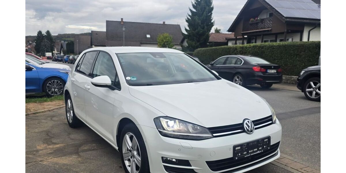 VW Golf 136.000 km 9.999 &euro; Gundelsheim 74831
