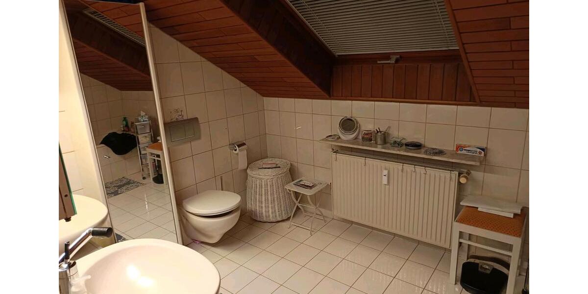 Dachgeschoßwohnung Heilbronn Horkheim - 2 Zimmer, 65 m&sup2;, 275.000&euro; | Angebot:26757851