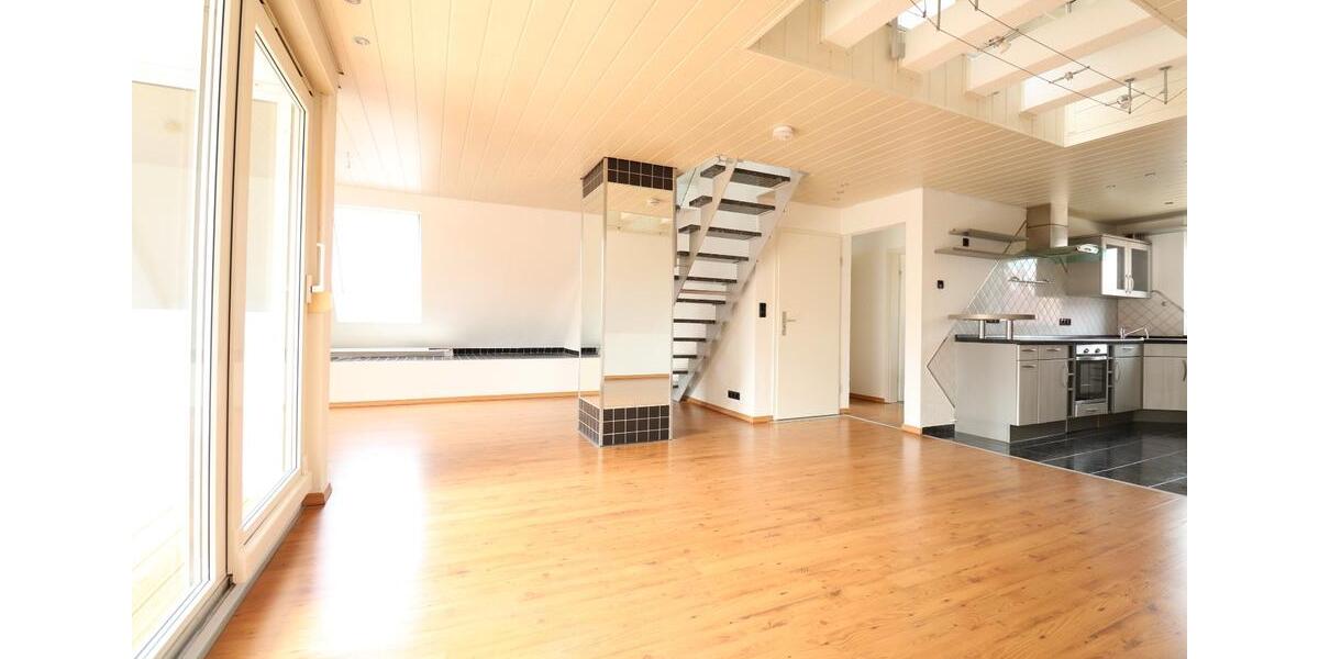 Gemütliche 3,5-Zi. Maisonette-Wohnung mit Loggia *Provisionsfrei* 3.5 zimmer