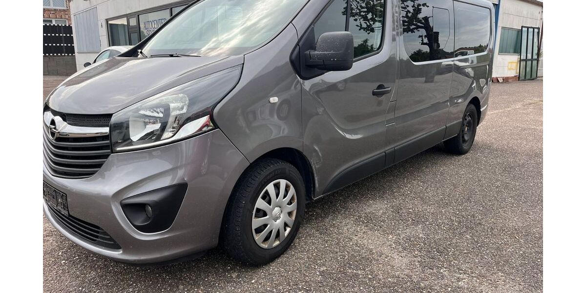 Opel Vivaro 270.000 km 7.150 &euro; Bad Rappenau OT Obergimpern 74906