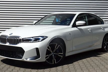 BMW 330 8.638 km 46.840 &euro; Bietigheim-Bissingen 74321