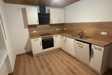 Wohnung Elztal - 4 Zimmer, 110 m&sup2;, 1.000&euro; | Angebot:25143855