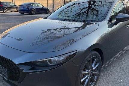 Mazda 3 76.000 km 16.950 &euro; Ingersheim/Ludwigsburg 74379
