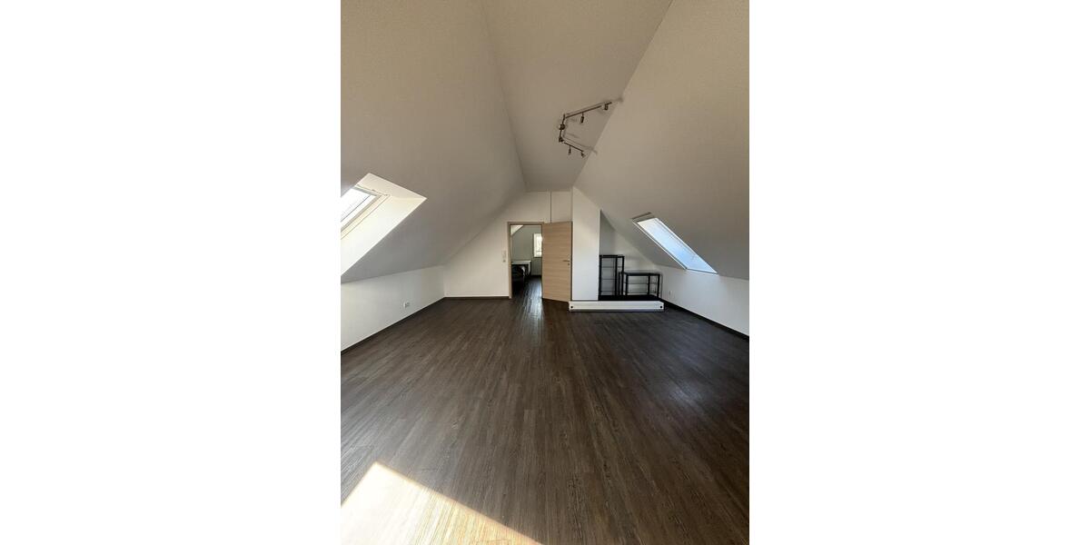 Maisonettenwohnung Heilbronn Frankenbach - 4.5 Zimmer, 140 m&sup2;, 1.550&euro; | Angebot:26661465