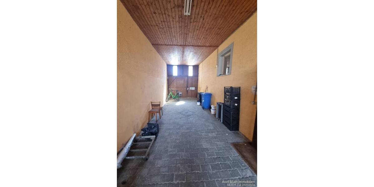 Mehrfamilienhaus, Wohnhaus Eppingen Rohrbach - 7 Zimmer, 250 m&sup2;, 230.000&euro; | Angebot:26671772