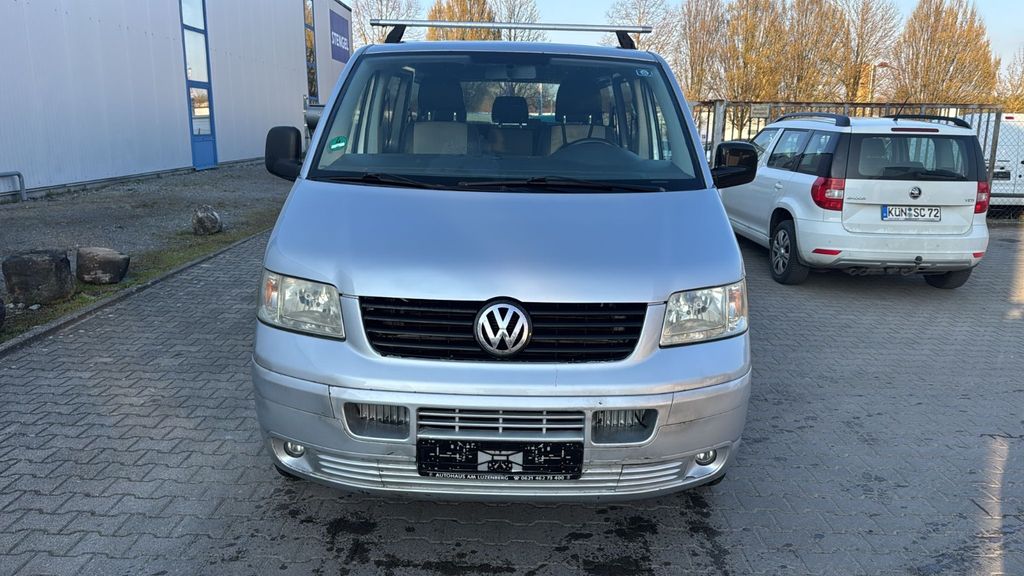 VW T5 Transporter 332.000 km 4.950 &euro; Pfedelbach 74629