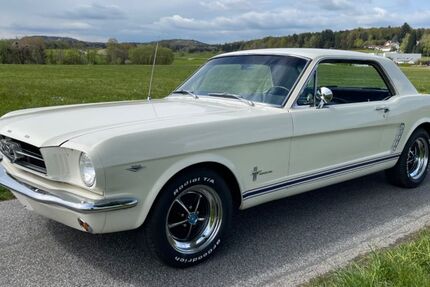 Ford Mustang 9.999 km 39.850 &euro; Wüstenrot-Neuhütten 71543
