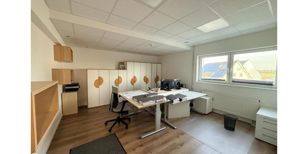 100qm Bürofläche in Massenbachhausen - 1.OG - Gebäude aus 2020 zimmer