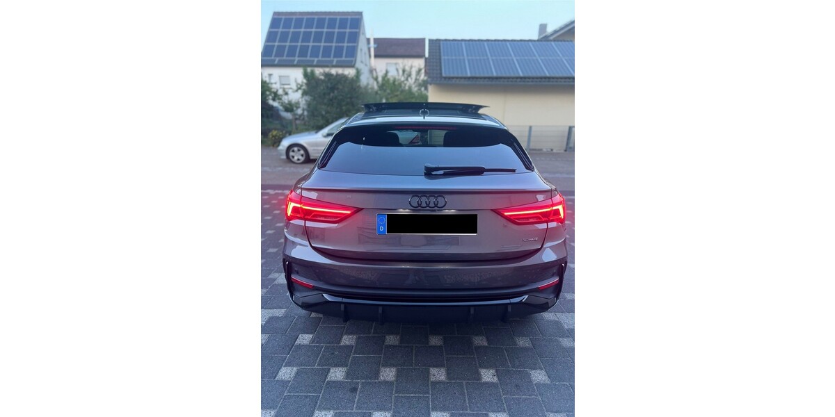 Audi Q3 7.500 km 53.900 &euro; Bad Friedrichshall 74177