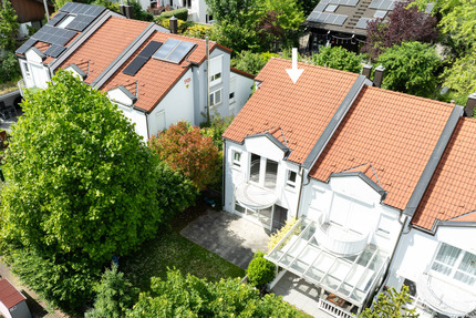 Sehr schönes Reiheneckhaus in ruhiger Lage mit eigenem Garten
