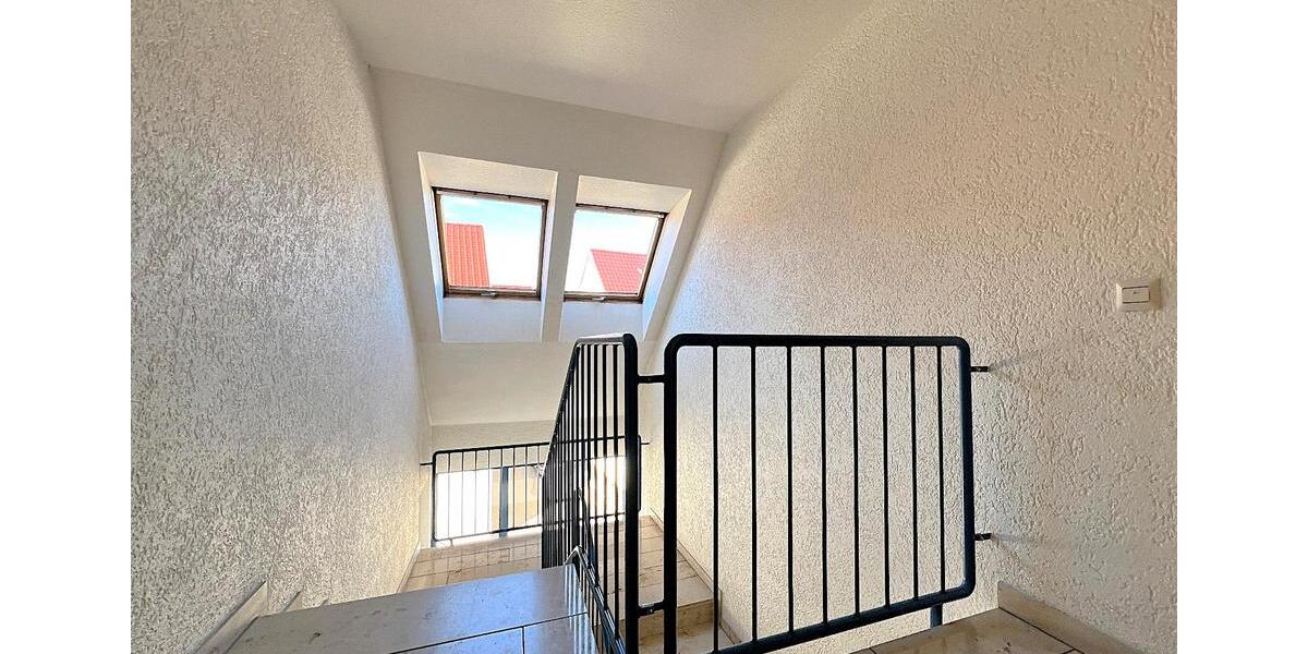 Maisonettenwohnung Kirchardt - 4.5 Zimmer, 104 m&sup2;, 279.000&euro; | Angebot:26852719