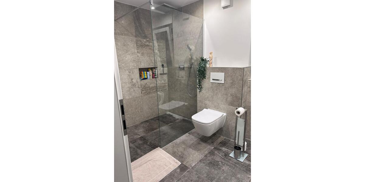 Charmantes Rhein-Mittelhaus in Heilbronn – Stilvoll & Zentrumsnah 4 zimmer