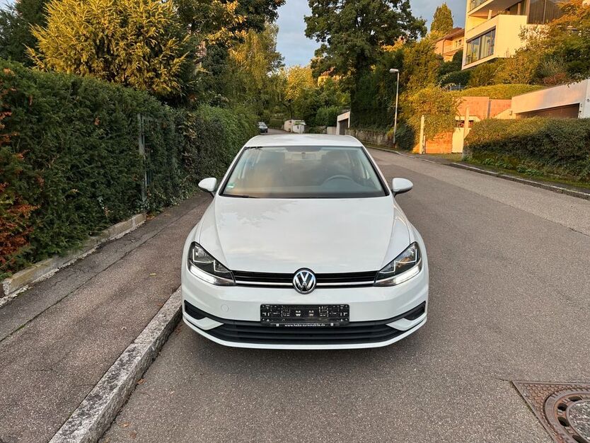 VW Golf 115.526 km 12.399 € Siegelsbach 74936