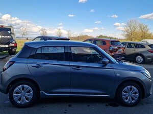 Suzuki Swift 1.2 Hybrid MT Club Klima Navi 2.500 km 17.990 € Obrigheim-Asbach 74847