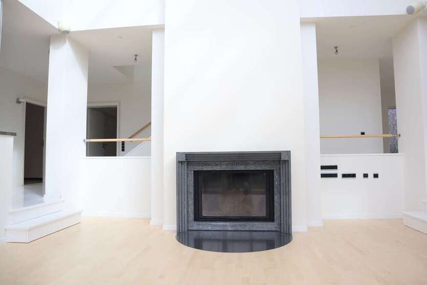 Haus zum Kaufen in Flein 1.700.000 € 281.45 m²