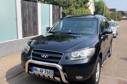 Hyundai SANTA FE 176.524 km 7.199 € Neckarsulm 74172
