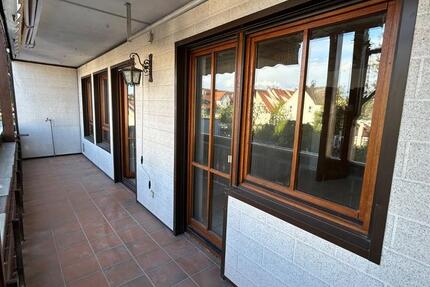 Wohnung Brackenheim - 2 Zimmer, 78 m&sup2;, 870&euro; | Angebot:26656538